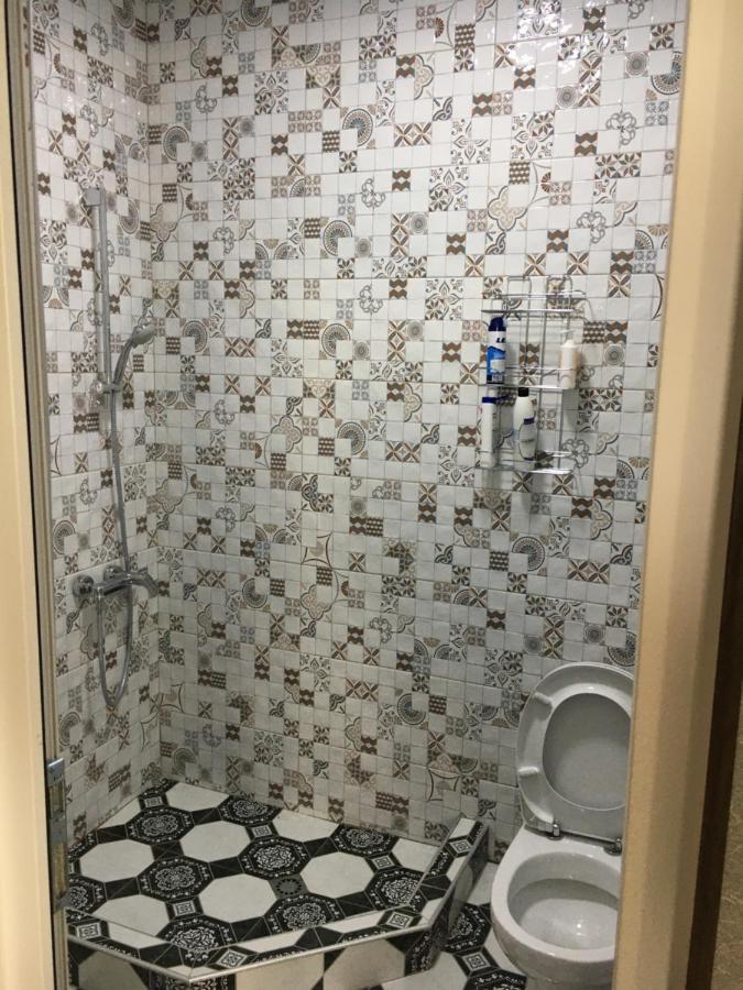 Edward'S Guesthouse Lagodehi Dış mekan fotoğraf