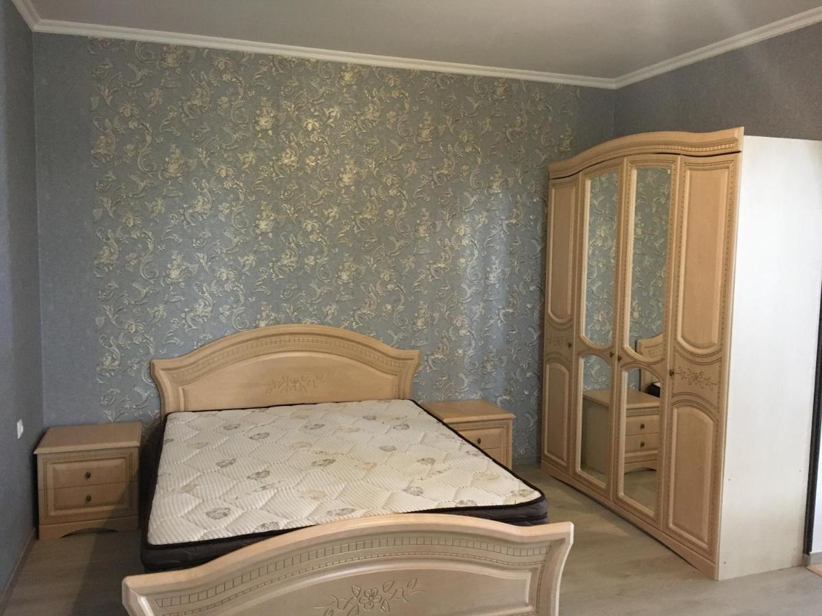 Edward'S Guesthouse Lagodehi Dış mekan fotoğraf